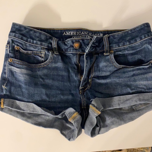 AE super stretch shorts